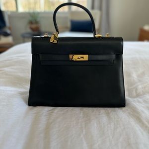 Leather handbag vintage leather black